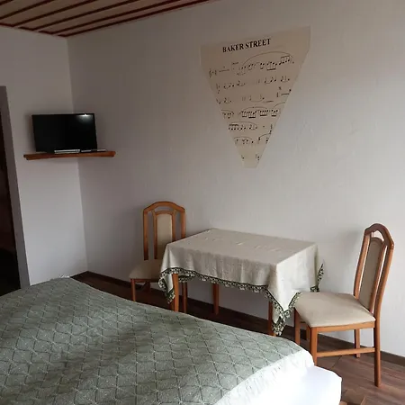 Gasthof Ochsen, Gästezimmer In Unadingen